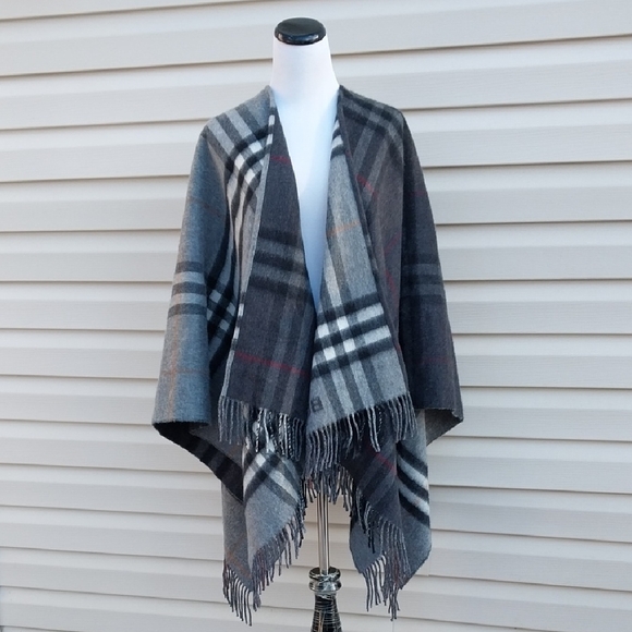 BURBERRY CONTRAST CHECK WOOL CASHMERE JACQUARD CAPE PONCHO - Picture 3 of 10